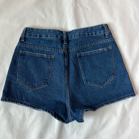 Shein High Waisted Denim Jean Shorts Size 6 - Picture 2 of 7